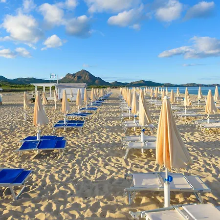 Valtur Sardegna Eos Resort *