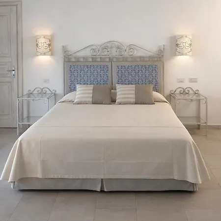 Rezort Valtur Sardegna Eos *