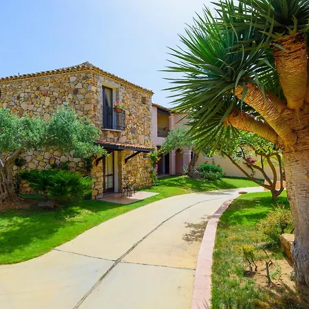 Valtur Sardegna Eos Resort *